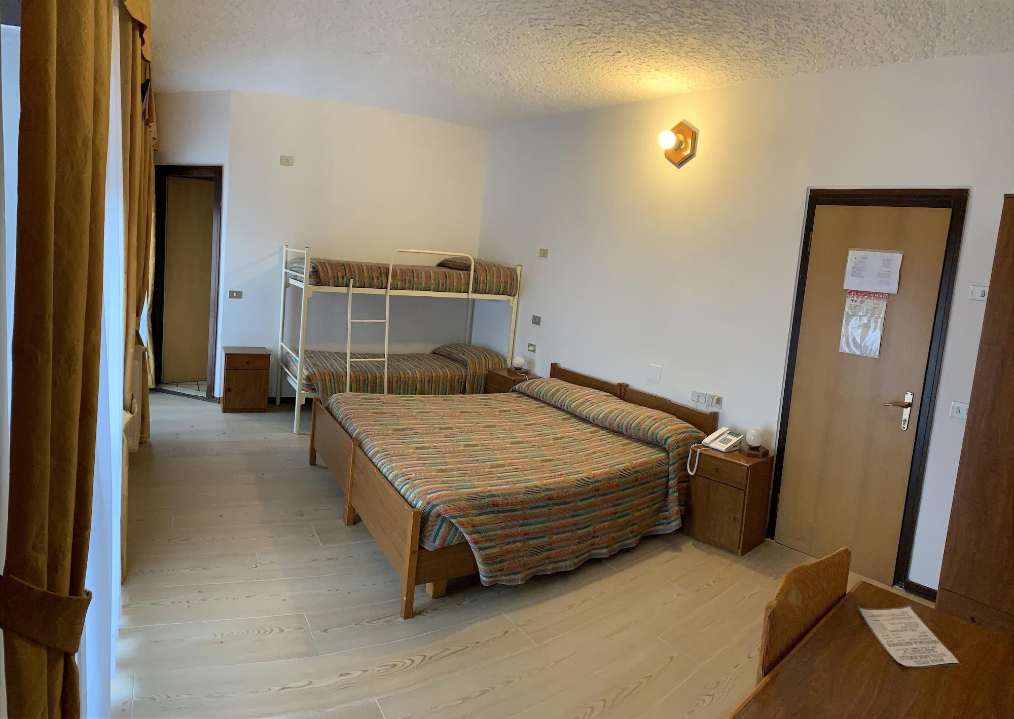 Hotel Sancamillo Dimaro Exterior photo