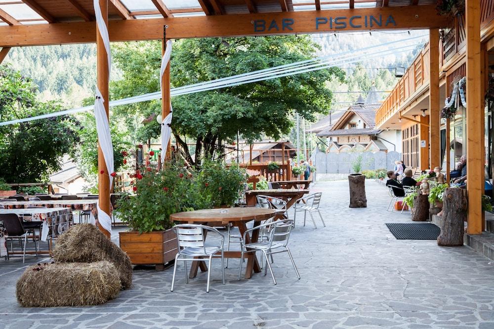 Hotel Sancamillo Dimaro Exterior photo